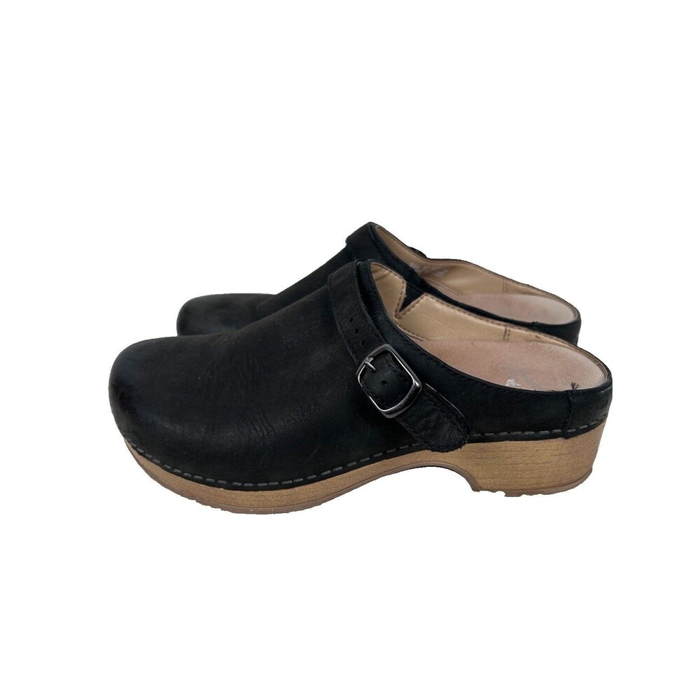 Dansko Berry Black Burnished Nubuck Mule clog swivel Strap Sz 37 (6.5-7)